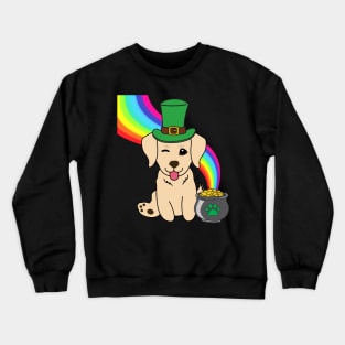 Funny golden retriever celebrates st patricks day Crewneck Sweatshirt